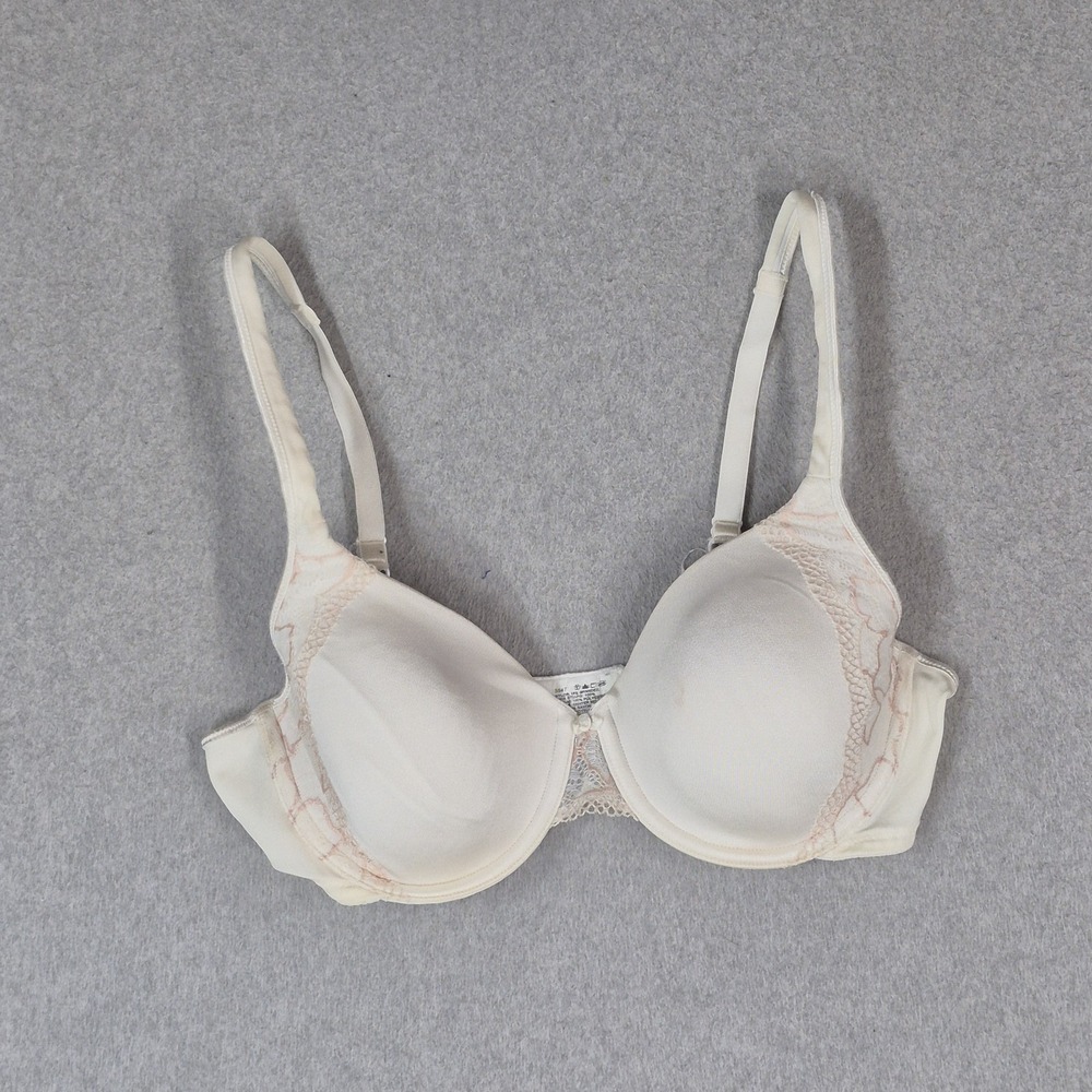 Bali Women Bra 36C White Underwired Lace Strap Lightly Lined READ